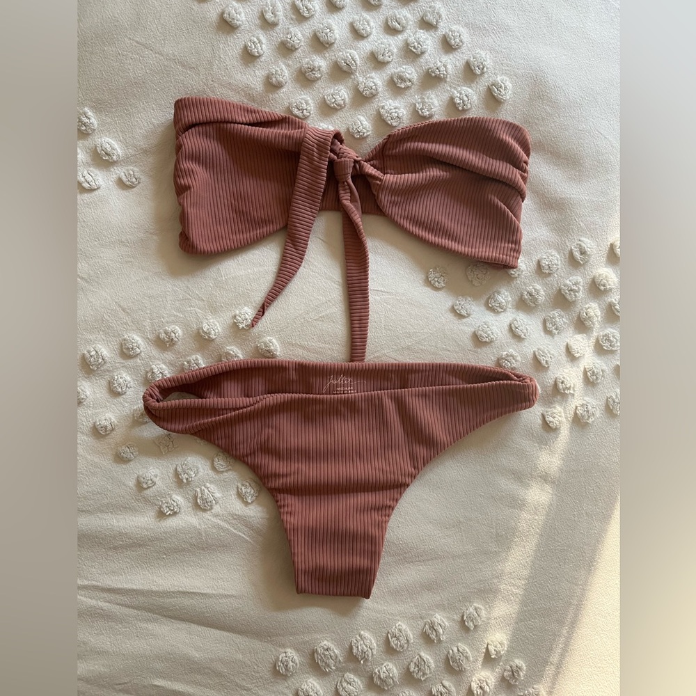 Ribbed Mauve Bikini Set
